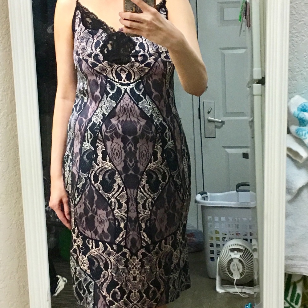 New without tags guess medium silk dress